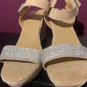 Brash sparkly wedges, size 13